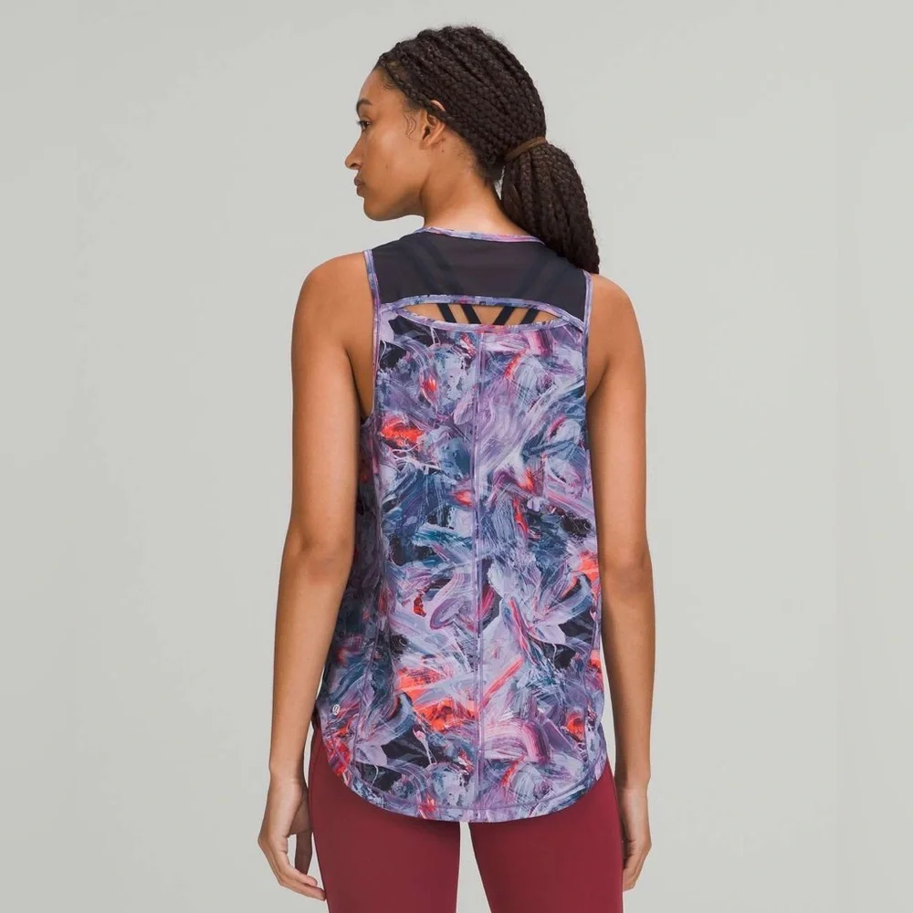 Lululemon Sculpt Tank Top in Atmospheric Purple Multi / Classic Navy Size 8.